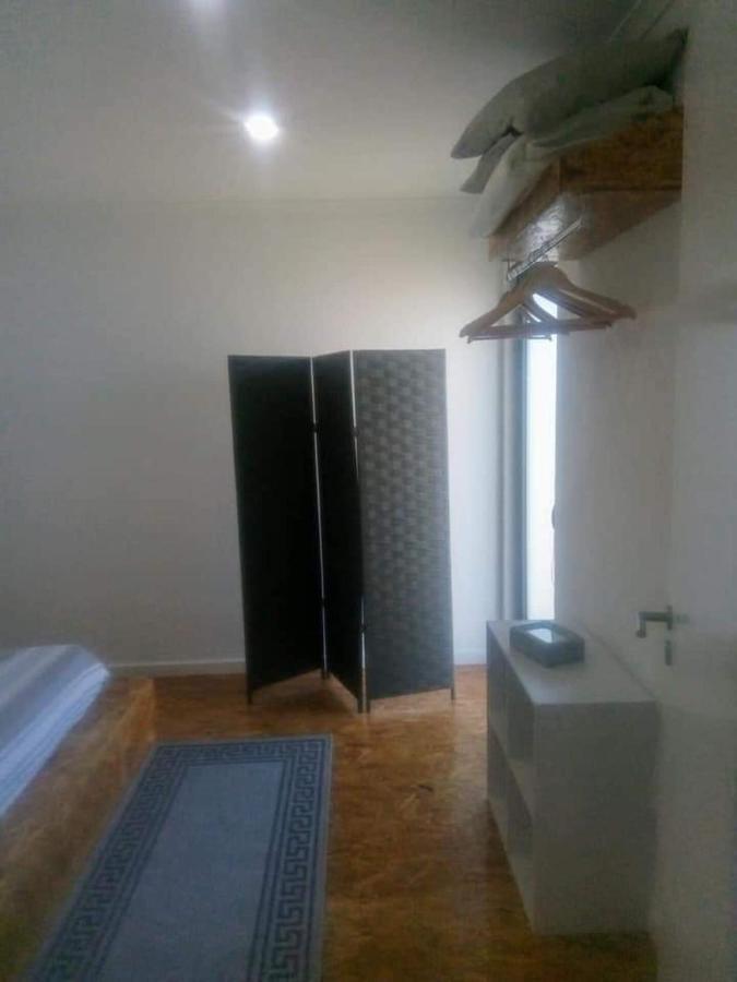 Impeccable 1 Bed In *